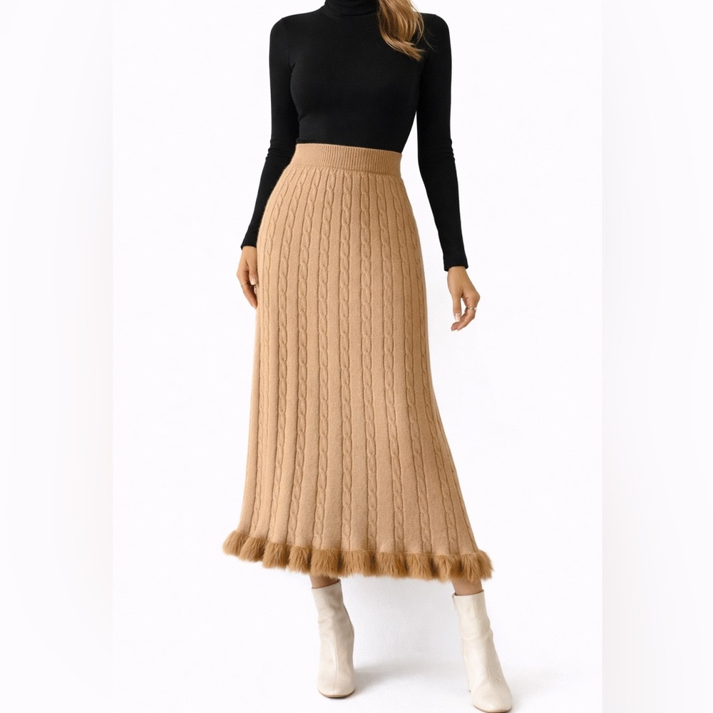 Knit Stretch Beige Fur Trim Skirt